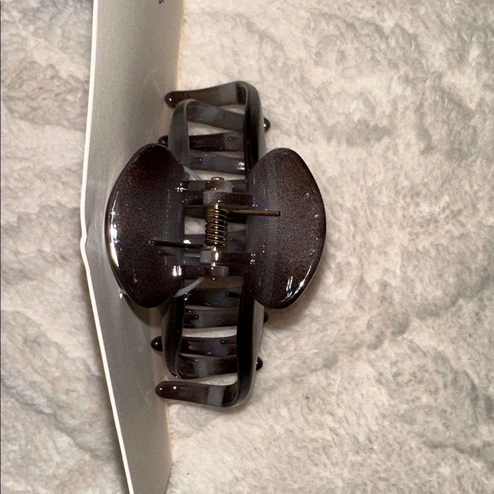 aerie Black Tan Marble Octopus Claw Hair Clip - Picture 11 of 11